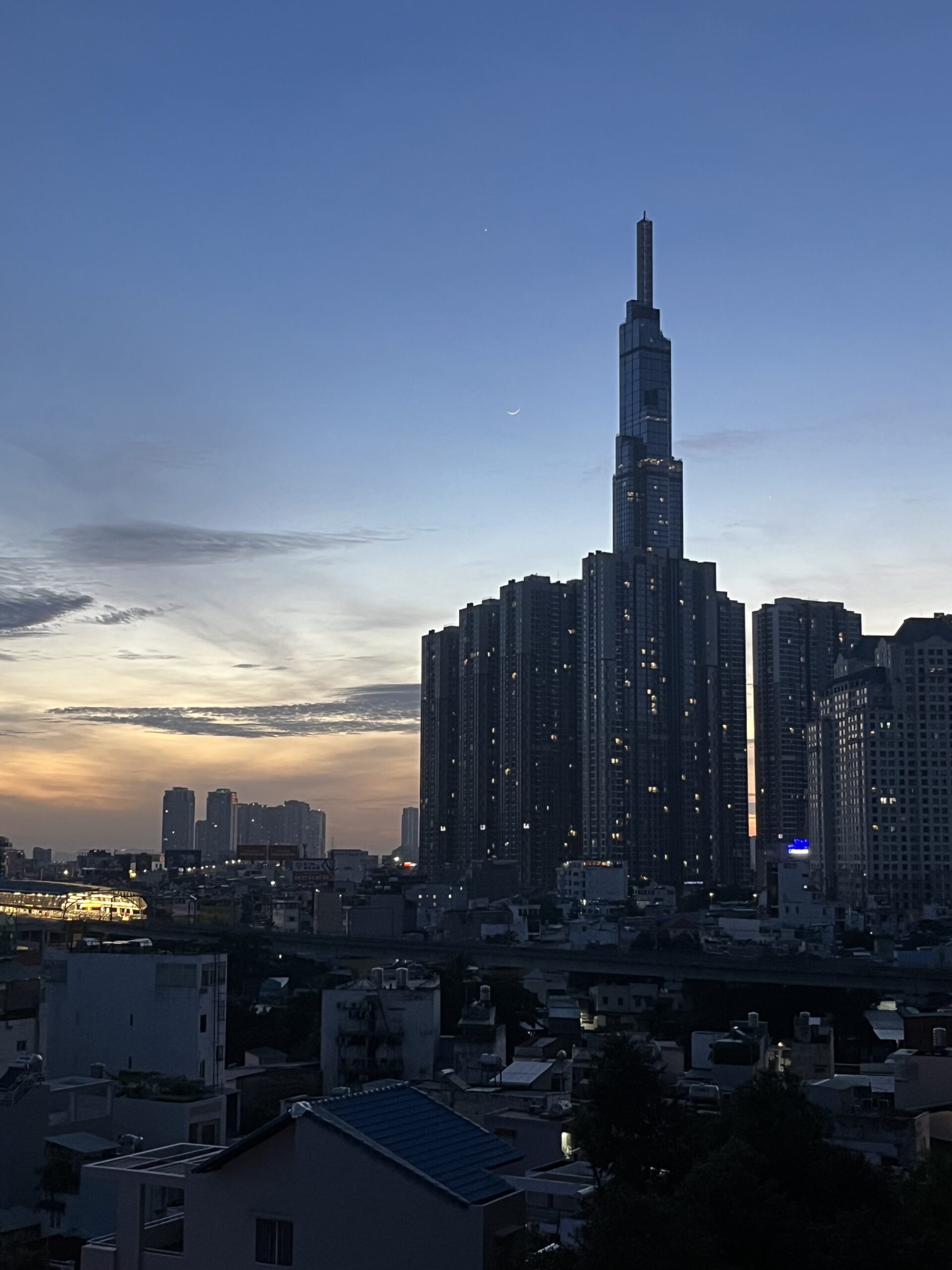 2025年9月22日 乙女座新月・日食と「新しい人生の1ページ」